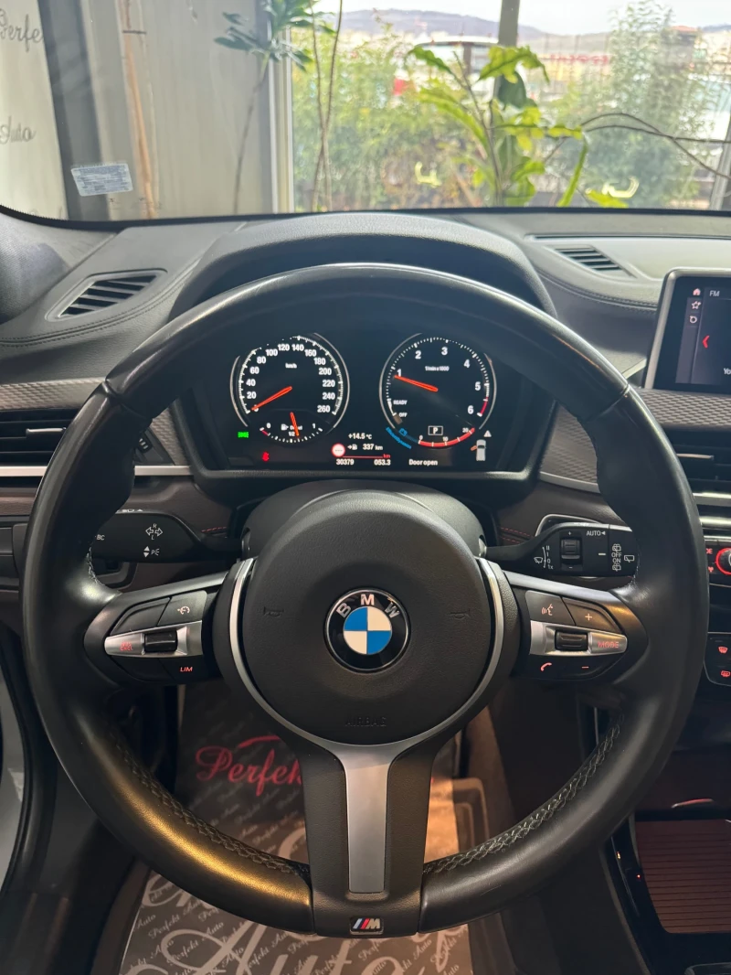 BMW X2 18d xDrive * M PACKET * , снимка 12 - Автомобили и джипове - 48252347