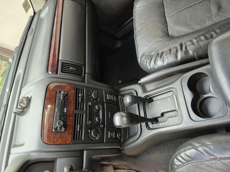Jeep Grand cherokee 2.7crd, снимка 6 - Автомобили и джипове - 51811167