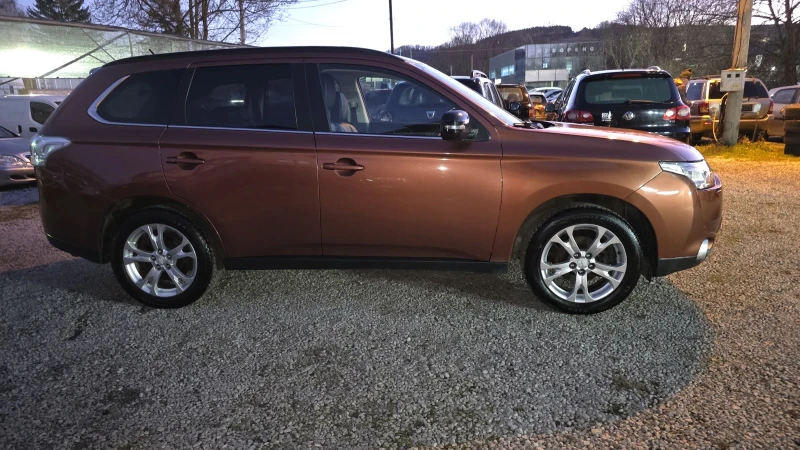 Mitsubishi Outlander 2.2DID 150 K.S., снимка 3 - Автомобили и джипове - 52744010