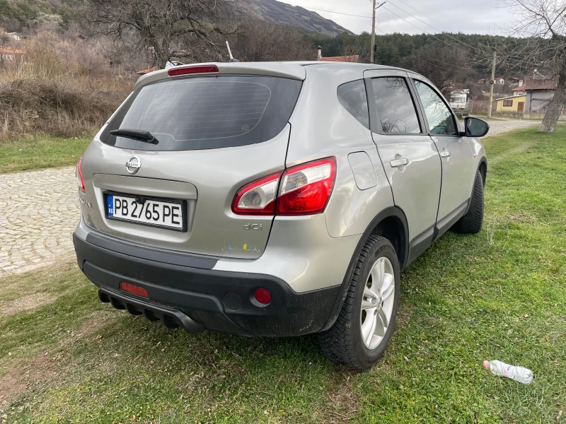 Nissan Qashqai 2.0 dci, снимка 3 - Автомобили и джипове - 52966469