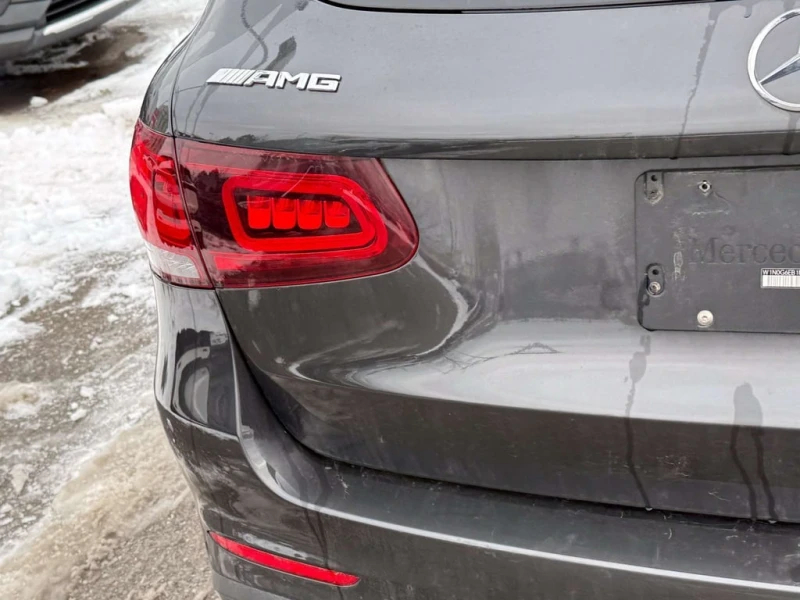 Mercedes-Benz GLC * AMG GLC43 * CARFAX * БЕЗ ПЪРВОНАЧАЛНА ВНОСКА, снимка 13 - Автомобили и джипове - 53145600