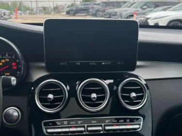 Mercedes-Benz GLC 63 AMG  * * CARFAX * * АВТО КРЕДИТ - изображение 9