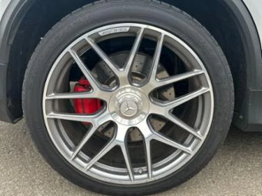 Mercedes-Benz GLC 63 AMG  * * CARFAX * * АВТО КРЕДИТ - изображение 6