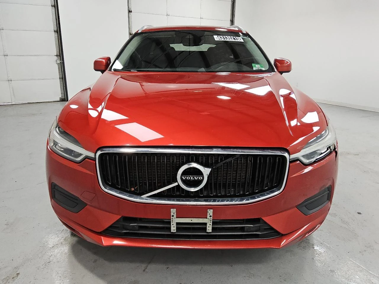 Volvo XC60 T5 MOMENTUM* KEYLESS* ПОДГРЕВ* LANE ASSIST* LED - изображение 2