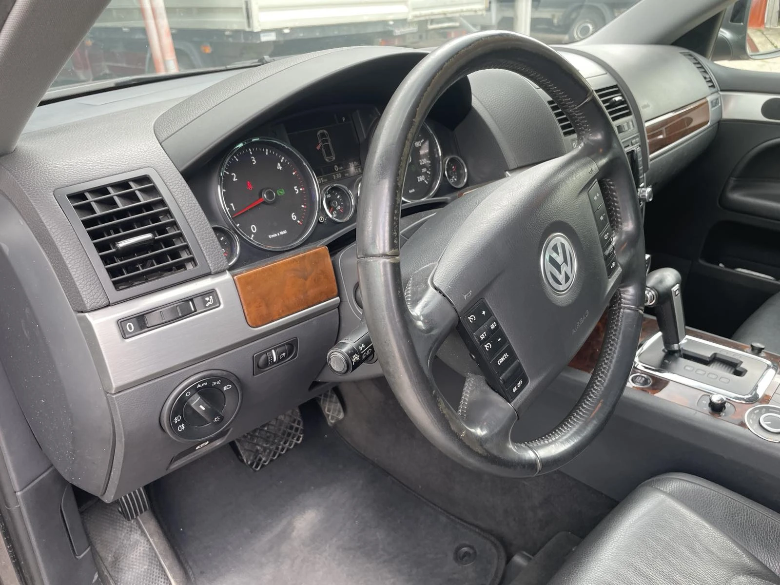 VW Touareg  - изображение 3