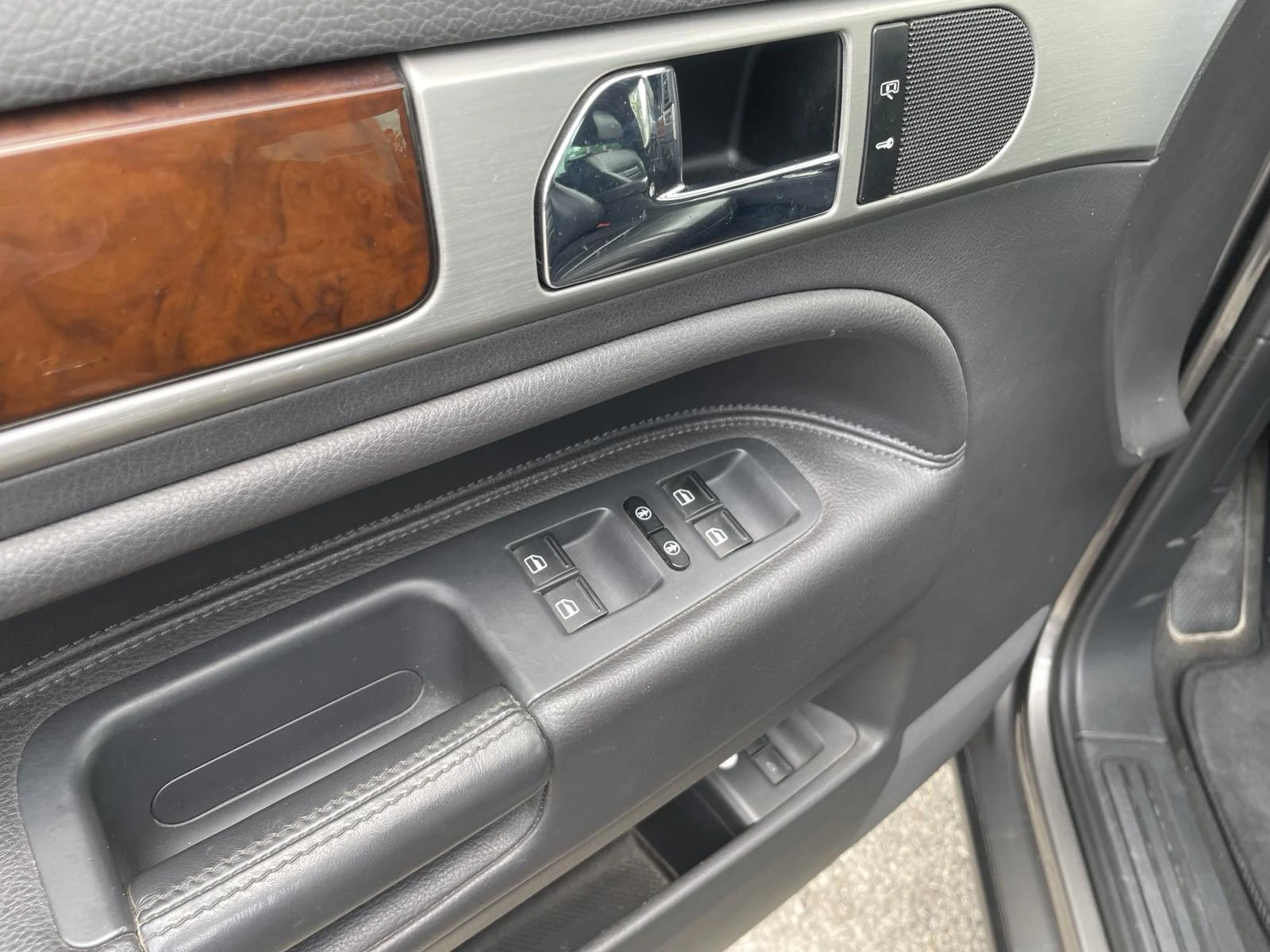 VW Touareg  - изображение 4