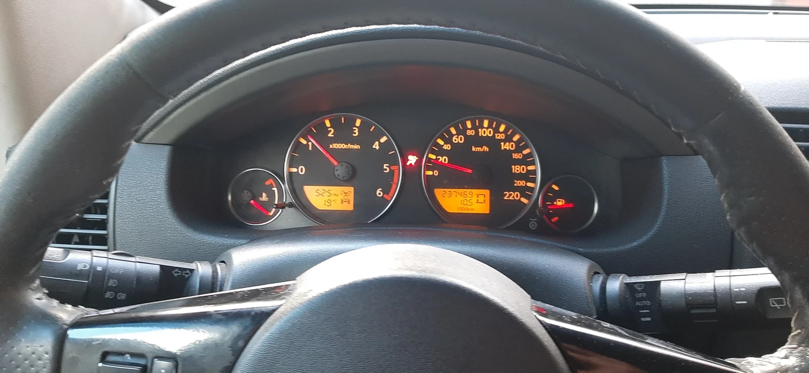 Nissan Pathfinder  - изображение 7
