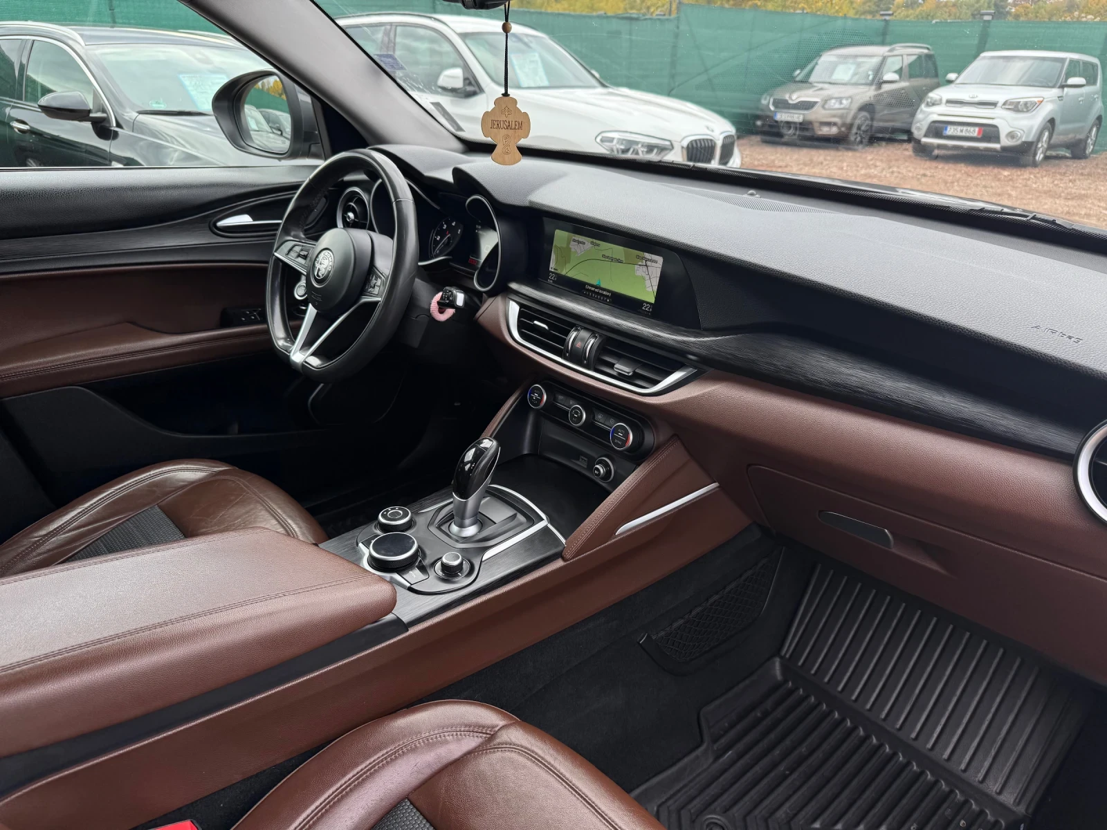 Alfa Romeo Stelvio 2.2 JTDm 4X4 | Mobile.bg   13