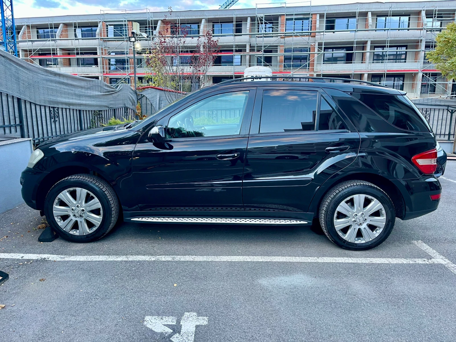 Mercedes-Benz ML 350  - изображение 2