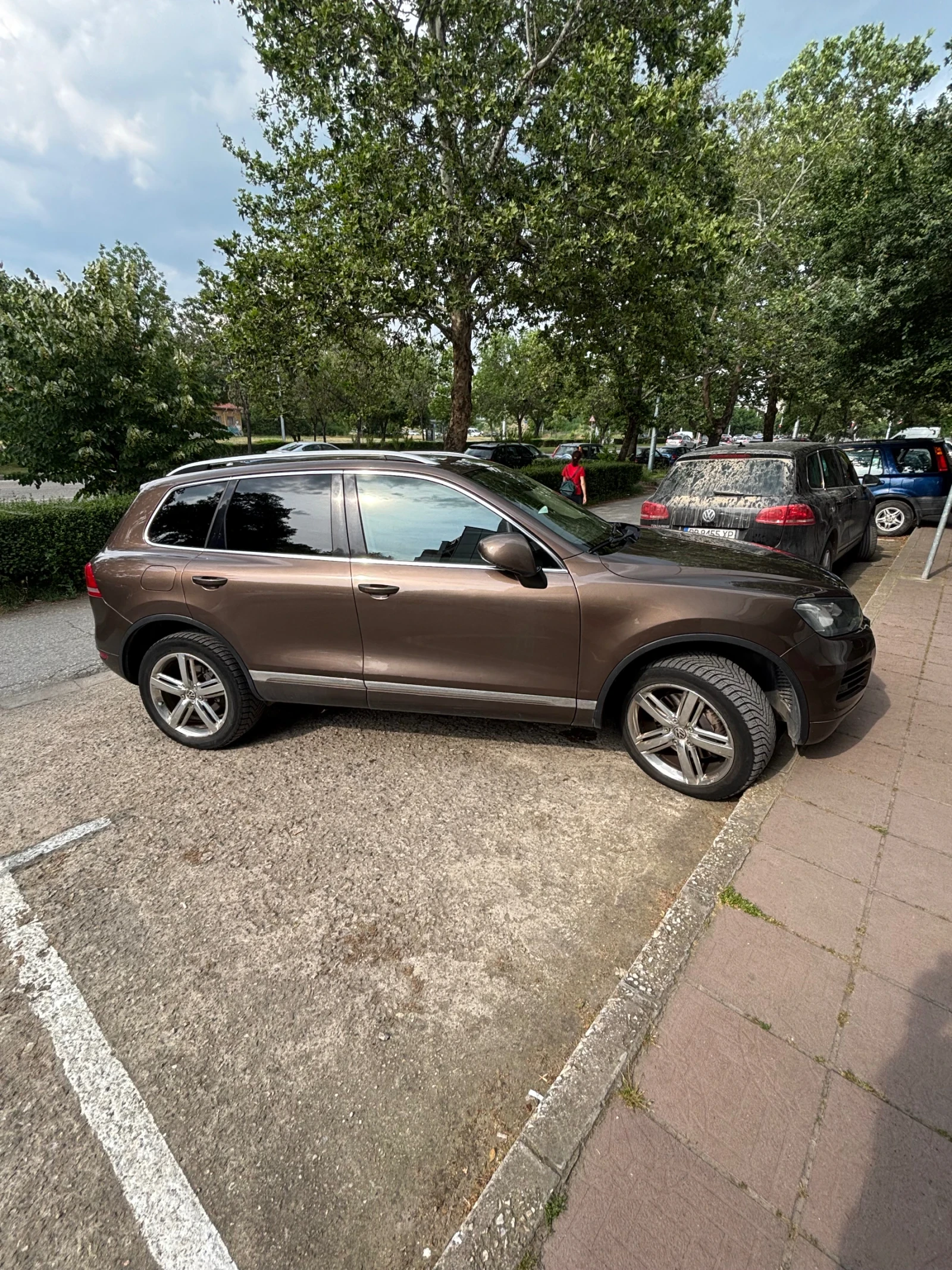 VW Touareg, снимка 5 - Автомобили и джипове - 54043888