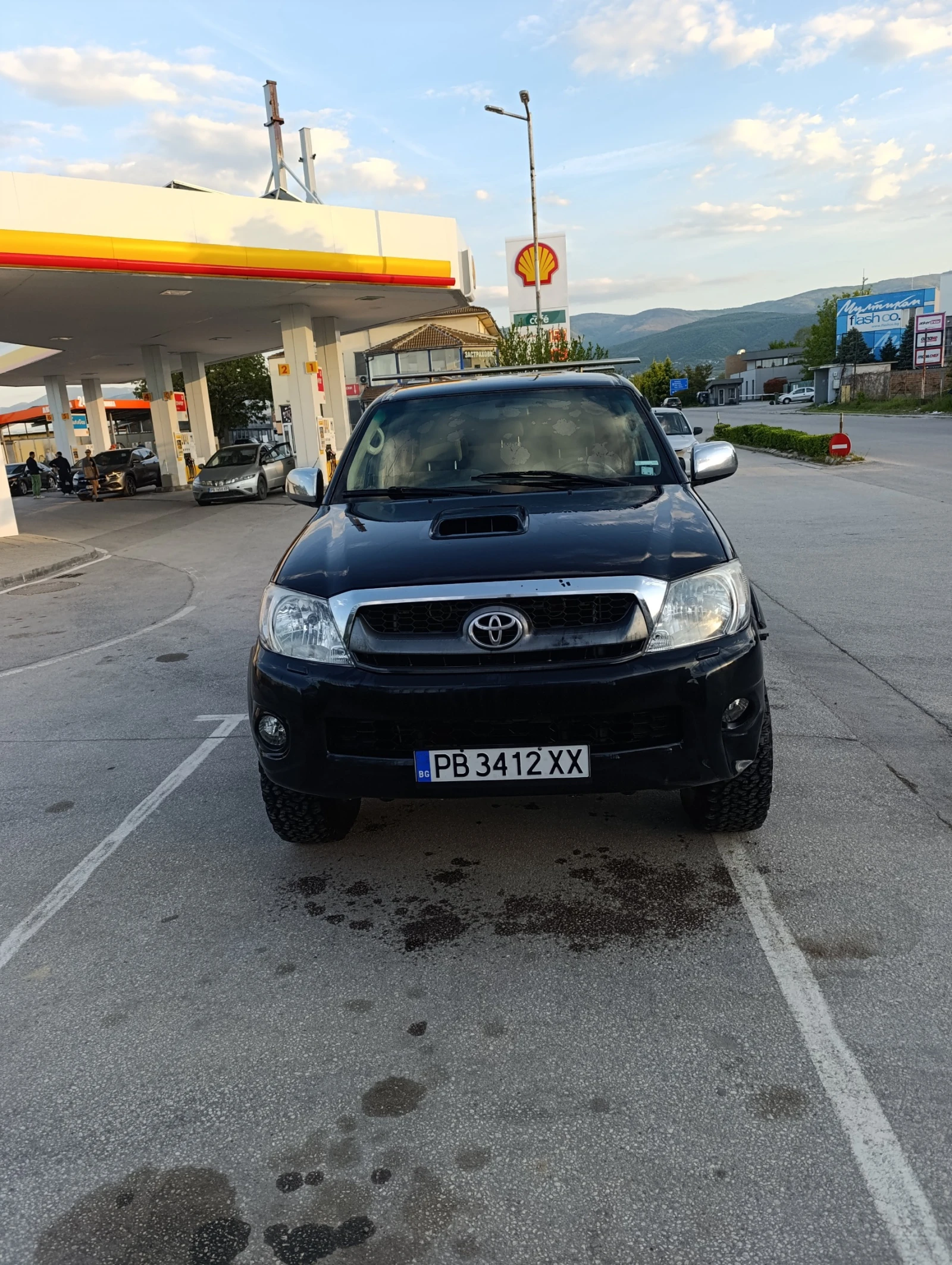 Toyota Hilux, снимка 6 - Автомобили и джипове - 54357290