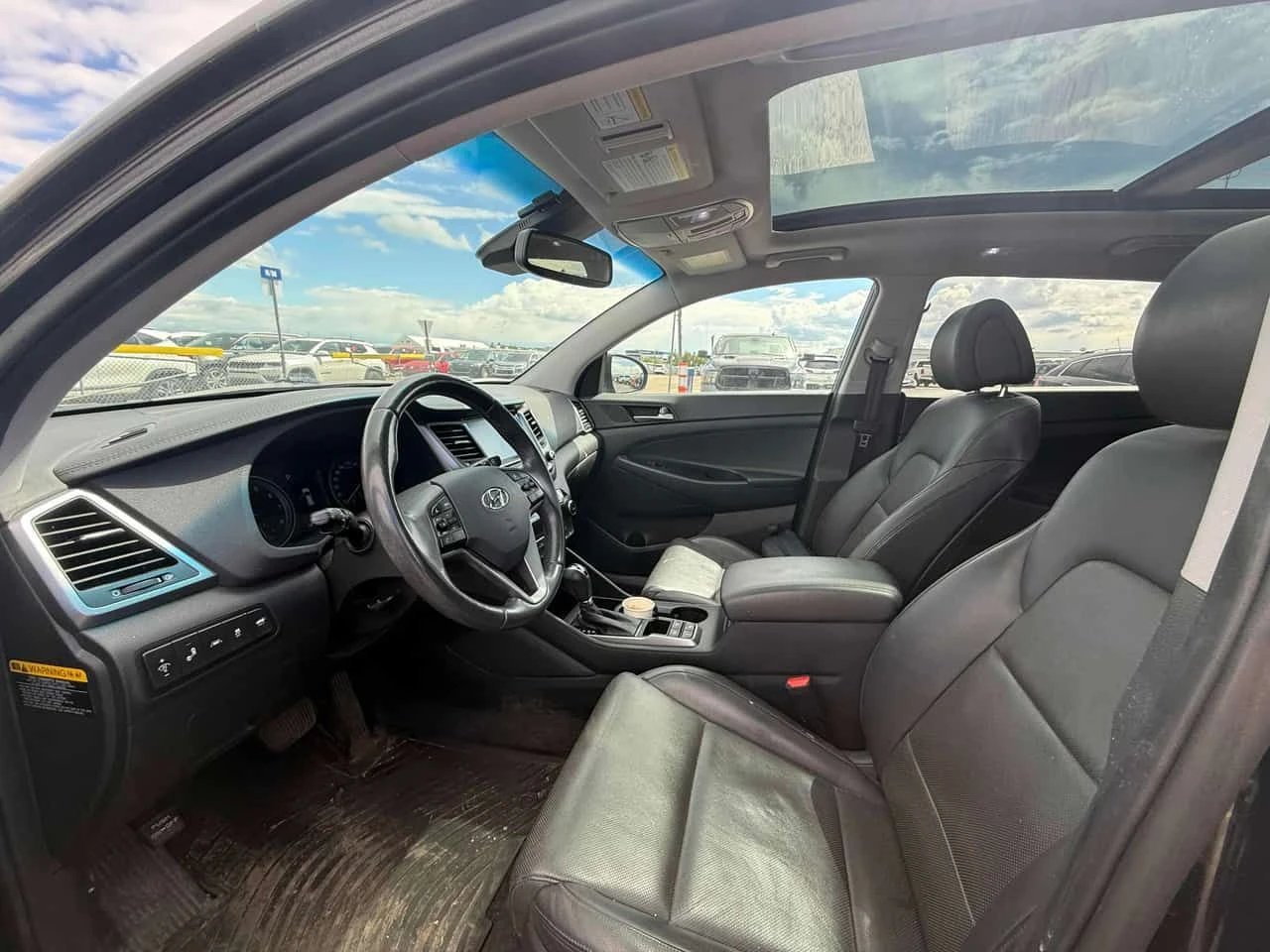 Hyundai Tucson Ultimate/CARFAX/КОЖА/ПОДГРЕВ/ПАНОРАМА/, снимка 6 - Автомобили и джипове - 55014190