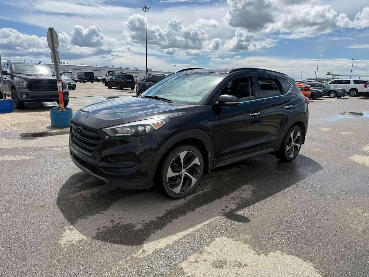 Hyundai Tucson Ultimate/CARFAX/КОЖА/ПОДГРЕВ/ПАНОРАМА/, снимка 1 - Автомобили и джипове - 55014190