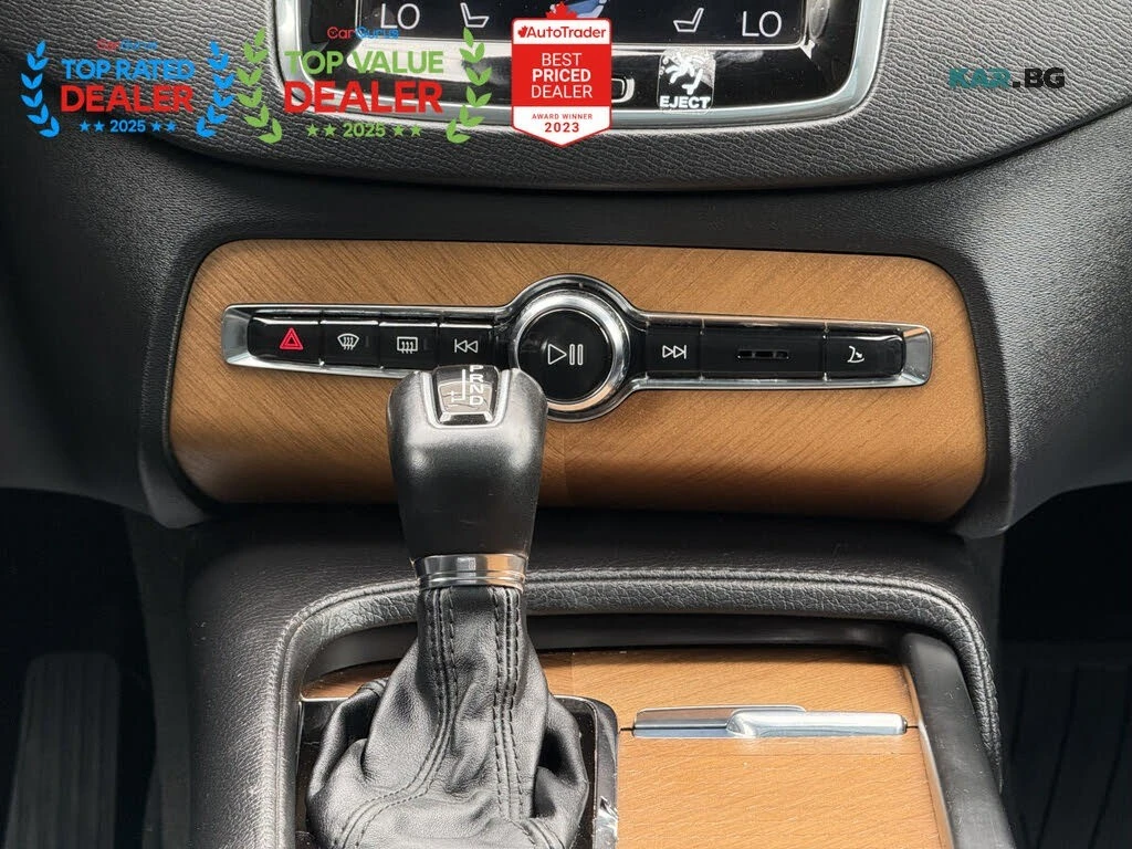 Volvo Xc90 T6* MOMENTUM* AWD* HARMAN KARDON* PANO* КОЖА* ПОДГ, снимка 13 - Автомобили и джипове - 55990141