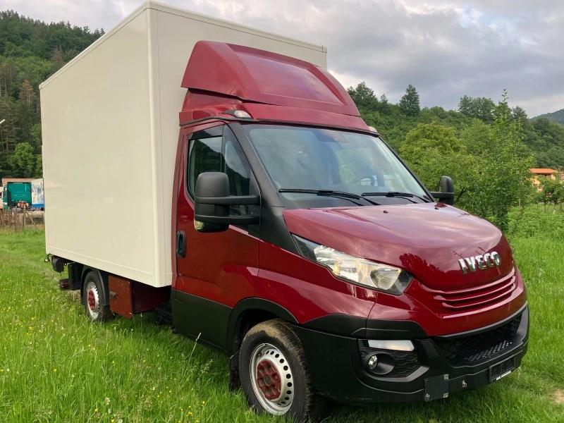 Iveco 35S18 ФУРГОН БОРД ВЪЗД ВЪЗГЛАВНИЦИ КЛИМАТРОНИК, снимка 2 - Бусове и автобуси - 45805335