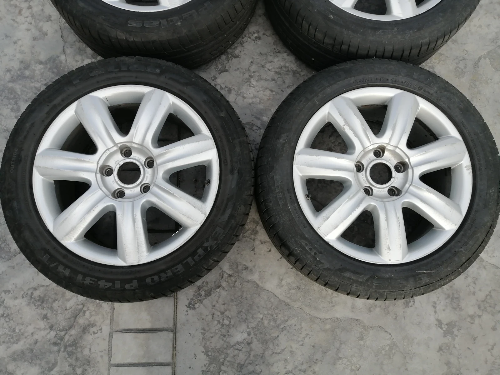 ���� � ������ 255/50R19 �� Audi Q7 | Mobile.bg � ����������� 2