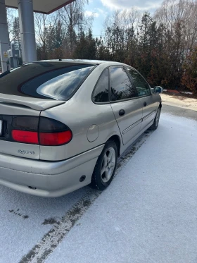 Renault Laguna 1800 - 1250 € / 2444.79 лв. - 71585219 8
