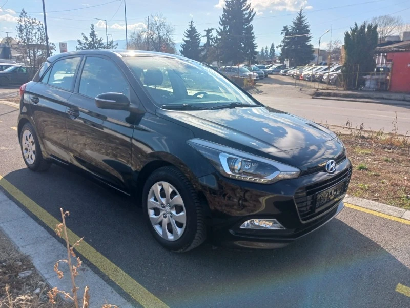 Hyundai I20 1.0TurboGDI-2019-NAVI-камера, снимка 1 - Автомобили и джипове - 44432277