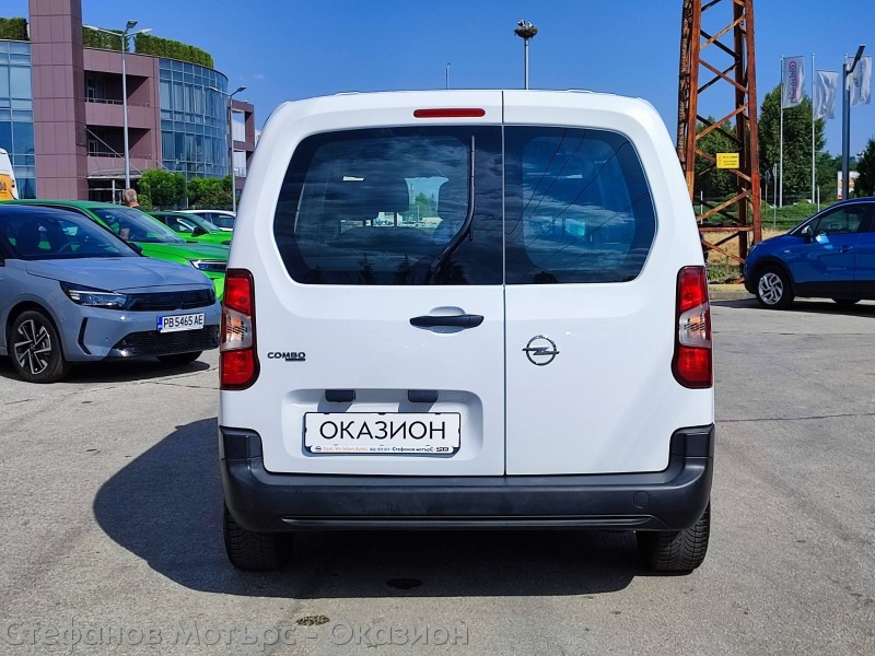 Opel Combo Life 4+ 1 Selection 1.5D (75HP) MT5, снимка 7 - Автомобили и джипове - 46432909