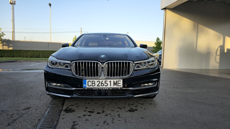 BMW 740 V12 PACK* xDrive* B&W* 360* LONG* Soft-close* Head, снимка 1 - Автомобили и джипове - 46760917