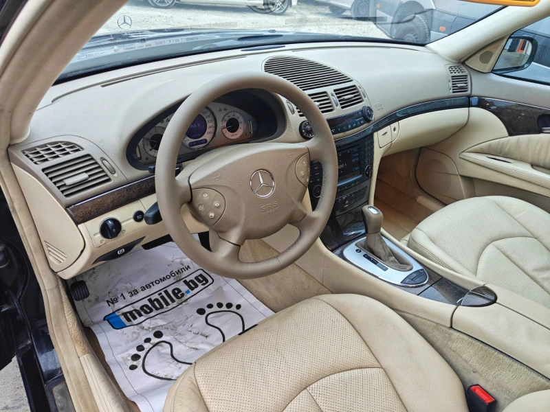 Mercedes-Benz E 320, снимка 9 - Автомобили и джипове - 47956713