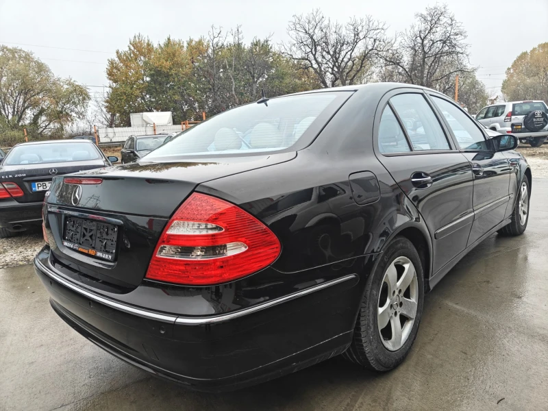 Mercedes-Benz E 320, снимка 3 - Автомобили и джипове - 47956713