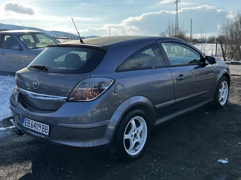 Opel Astra 1, 9 CDTI, снимка 5 - Автомобили и джипове - 49226005