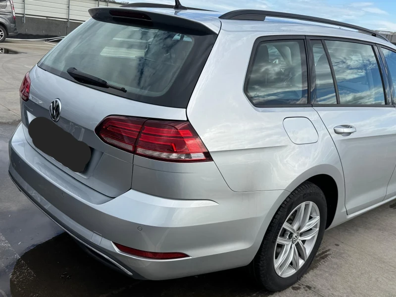 VW Golf 7.5 Фейслифт 2.0тди 150к.с Автоматик Euro 6D, снимка 3 - Автомобили и джипове - 49439023