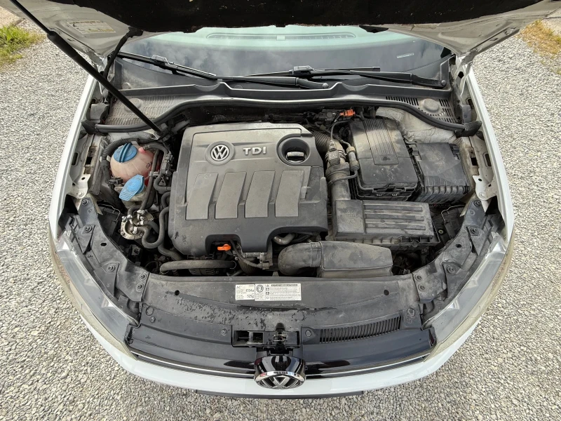VW Golf 1.6TDi Кабрио, Климатроник, Кожен салон, Уникат!, снимка 14 - Автомобили и джипове - 50063108