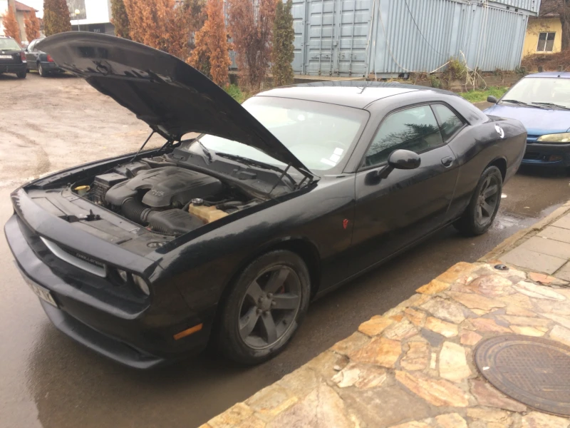 Dodge Challenger 3.6, снимка 8 - Автомобили и джипове - 52428563