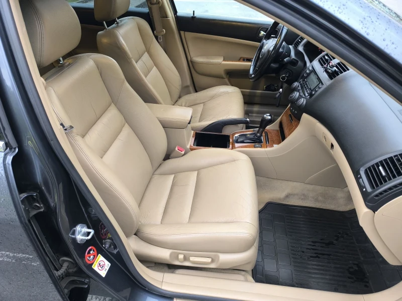 Honda Accord Executive , снимка 12 - Автомобили и джипове - 52092890
