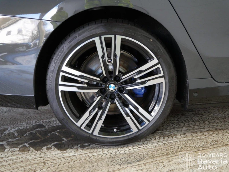 BMW i7 M70 xDrive, снимка 16 - Автомобили и джипове - 52669521