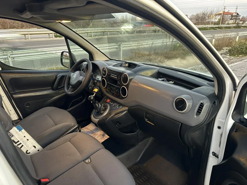 Citroen Berlingo 1.6 hdi, снимка 5 - Автомобили и джипове - 52799942