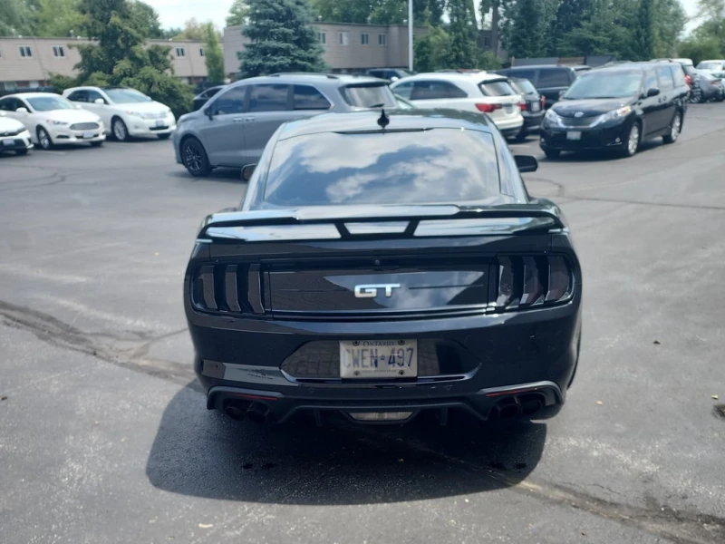 Ford Mustang 2021 GT * CARFAX * БЕЗ ПЪРВОНАЧАЛНА ВНОСКА, снимка 6 - Автомобили и джипове - 52969248