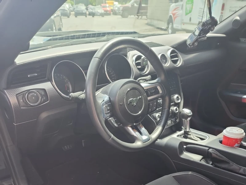 Ford Mustang 2021 GT * CARFAX * БЕЗ ПЪРВОНАЧАЛНА ВНОСКА, снимка 8 - Автомобили и джипове - 52969248