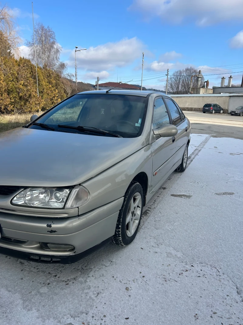 Renault Laguna 1800, снимка 2 - Автомобили и джипове - 53140130