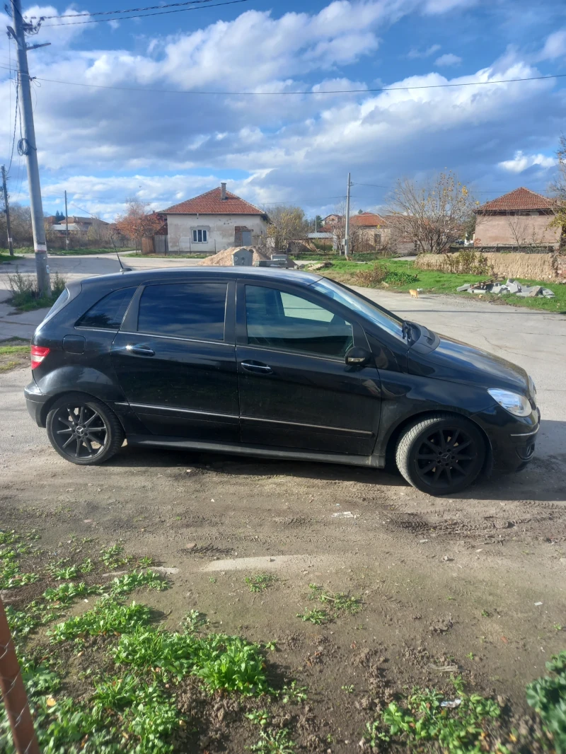 Mercedes-Benz B 200, снимка 4 - Автомобили и джипове - 53507494