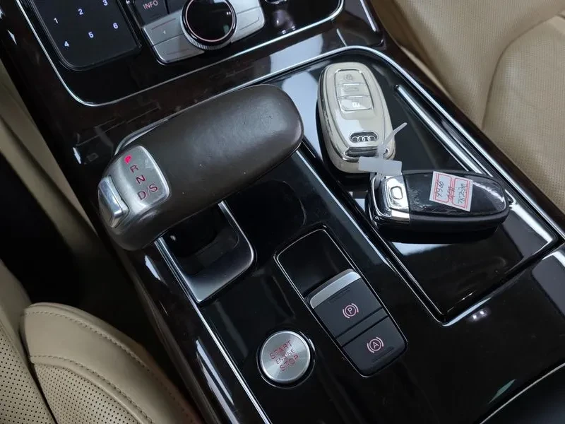 Audi A8  - изображение 9