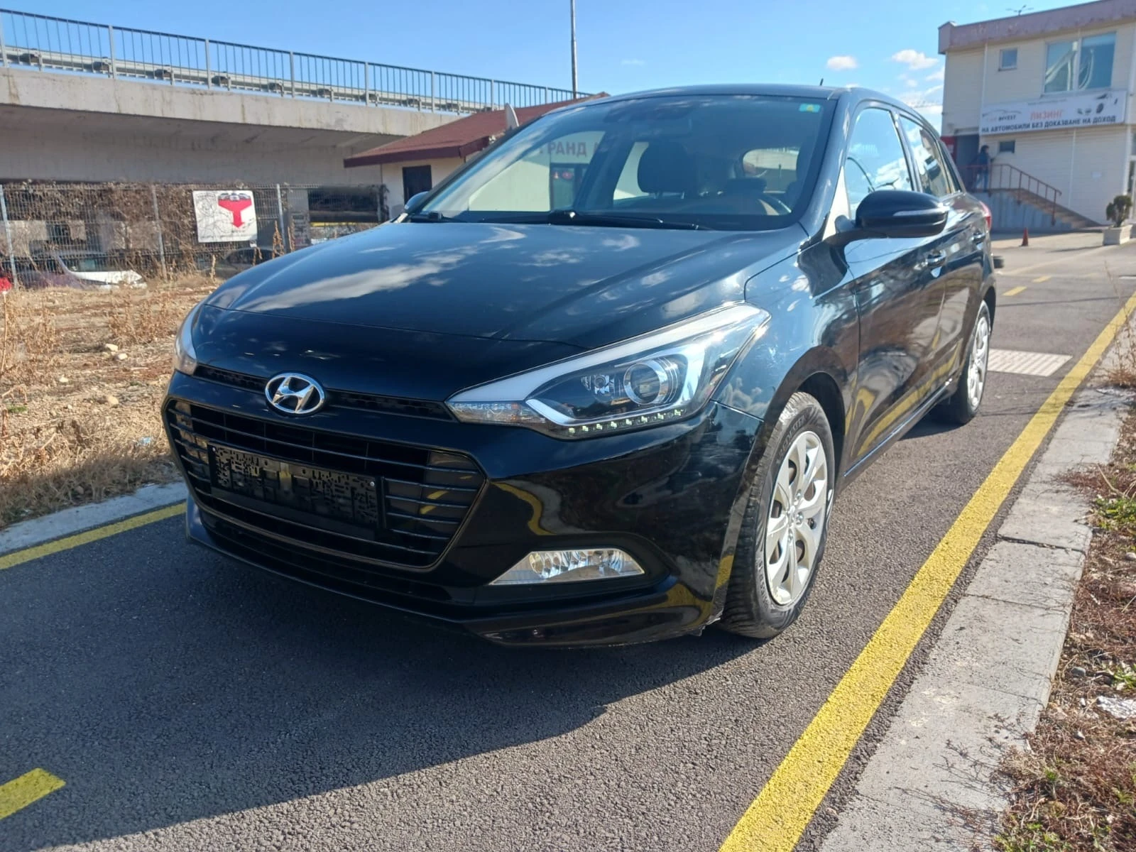 Hyundai I20 1.0TurboGDI-2019-NAVI-камера - изображение 2