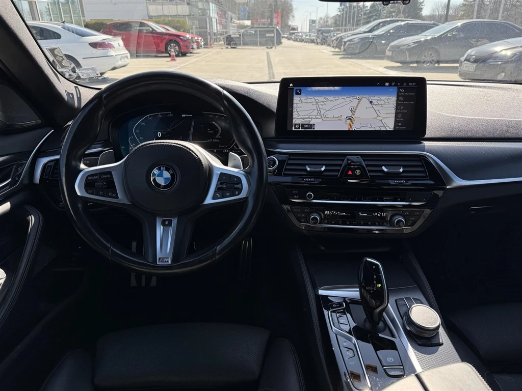 BMW 530E xDrive Sedan - изображение 7