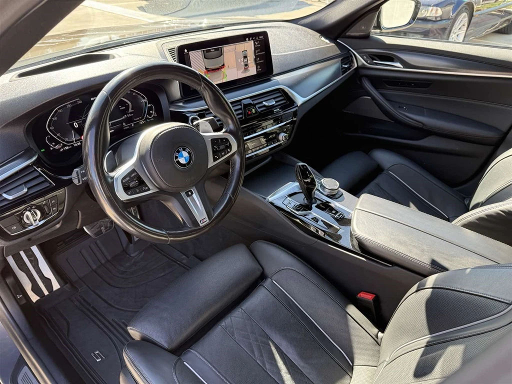 BMW 530E xDrive Sedan - изображение 6