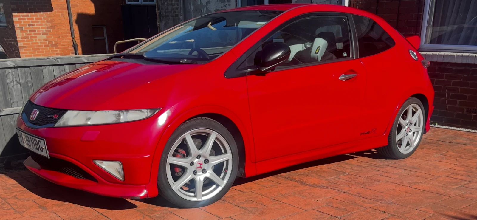 Honda Civic Type R - изображение 4