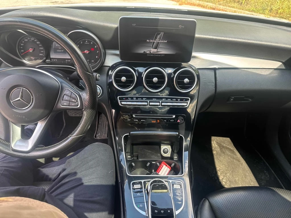 Mercedes-Benz C 300 * CARFAX * БЕЗ ПЪРВОНАЧАЛНА ВНОСКА - изображение 9
