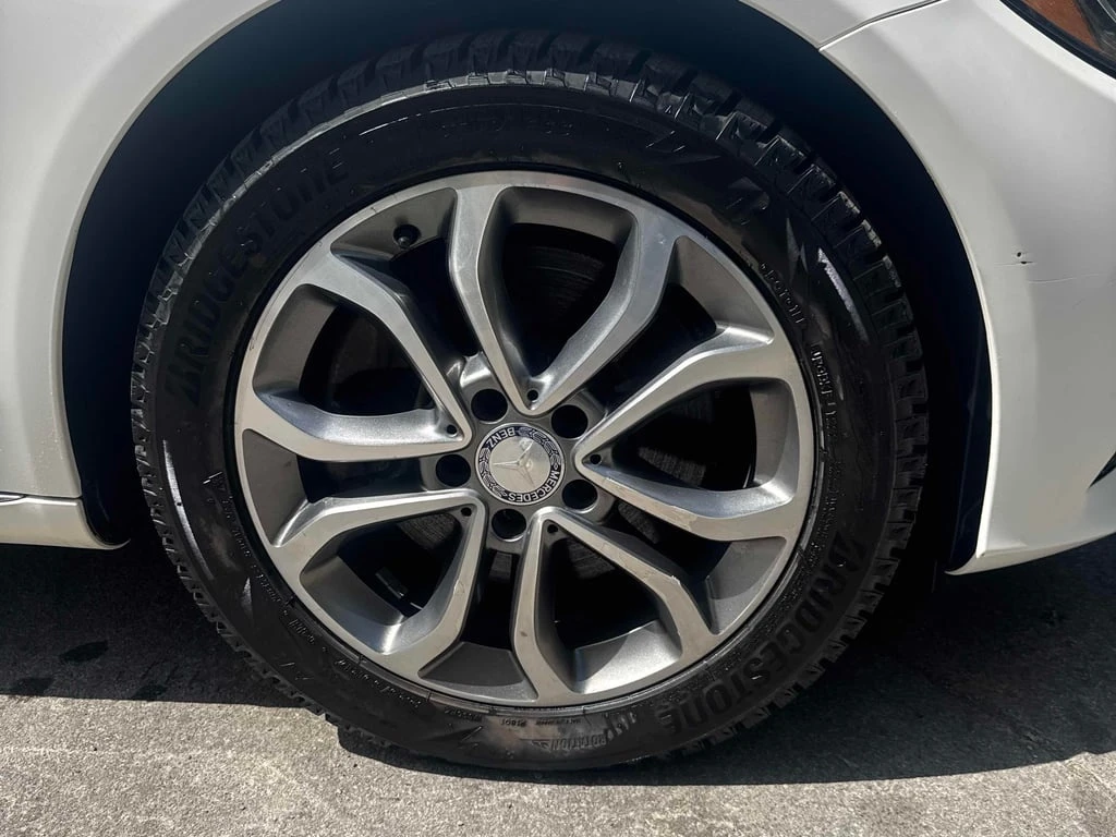 Mercedes-Benz C 300 * CARFAX * БЕЗ ПЪРВОНАЧАЛНА ВНОСКА - изображение 7