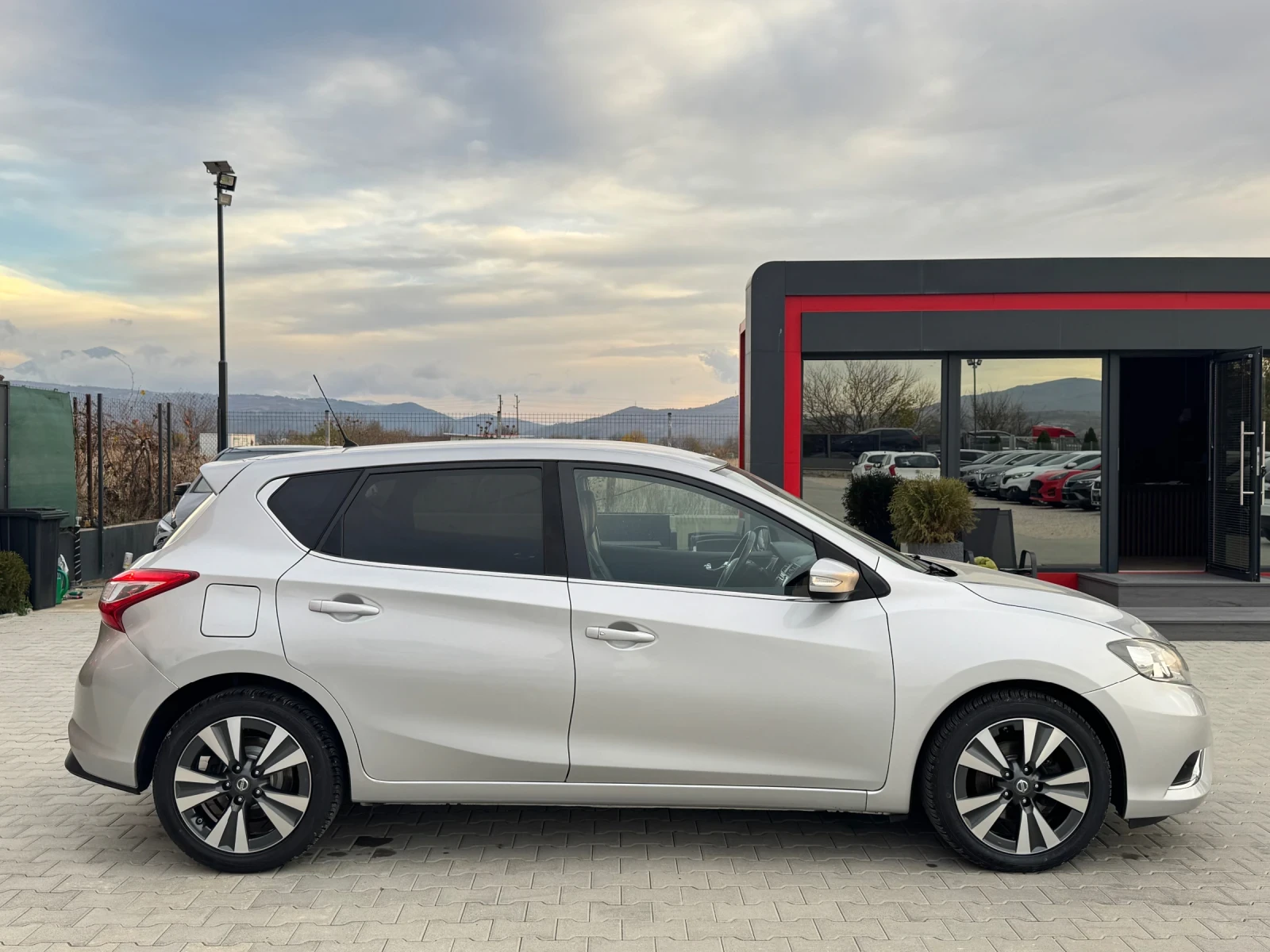 Nissan Pulsar TEKNA 1.5DCi EURO-6 - изображение 6