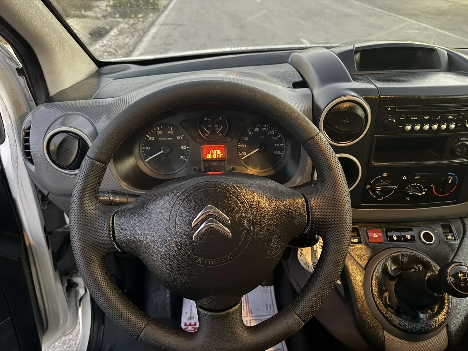 Citroen Berlingo 1.6 hdi - изображение 8