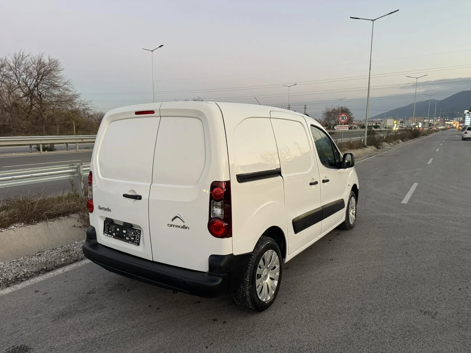 Citroen Berlingo 1.6 hdi - изображение 3