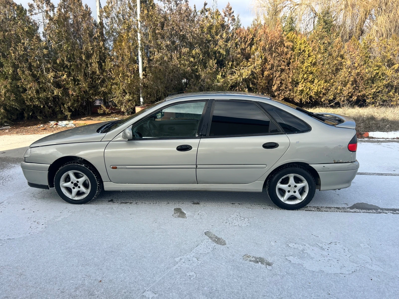 Renault Laguna 1800 - изображение 4