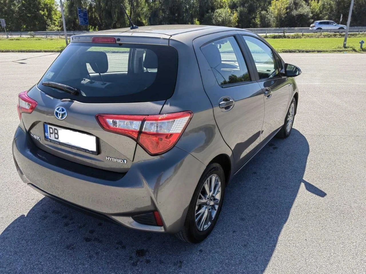 Toyota Yaris  - изображение 3