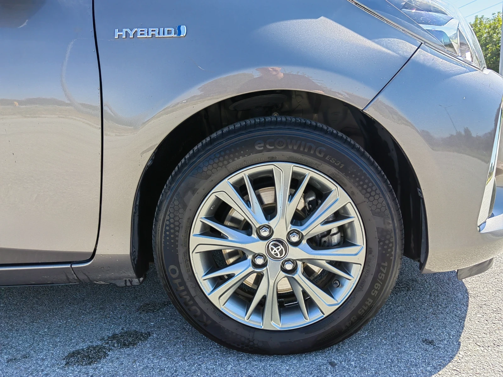 Toyota Yaris  - изображение 10